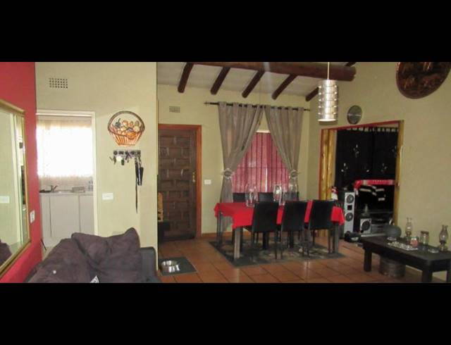 3 BEDROOM HOUSE FOR SALE IN MAYBERRY PARK